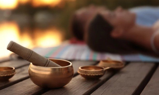 How to Choose a Singing Bowl for Beginners
