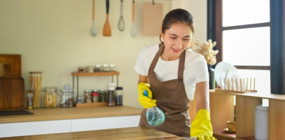 How to Practice Mindfulness While Doing Household Chores