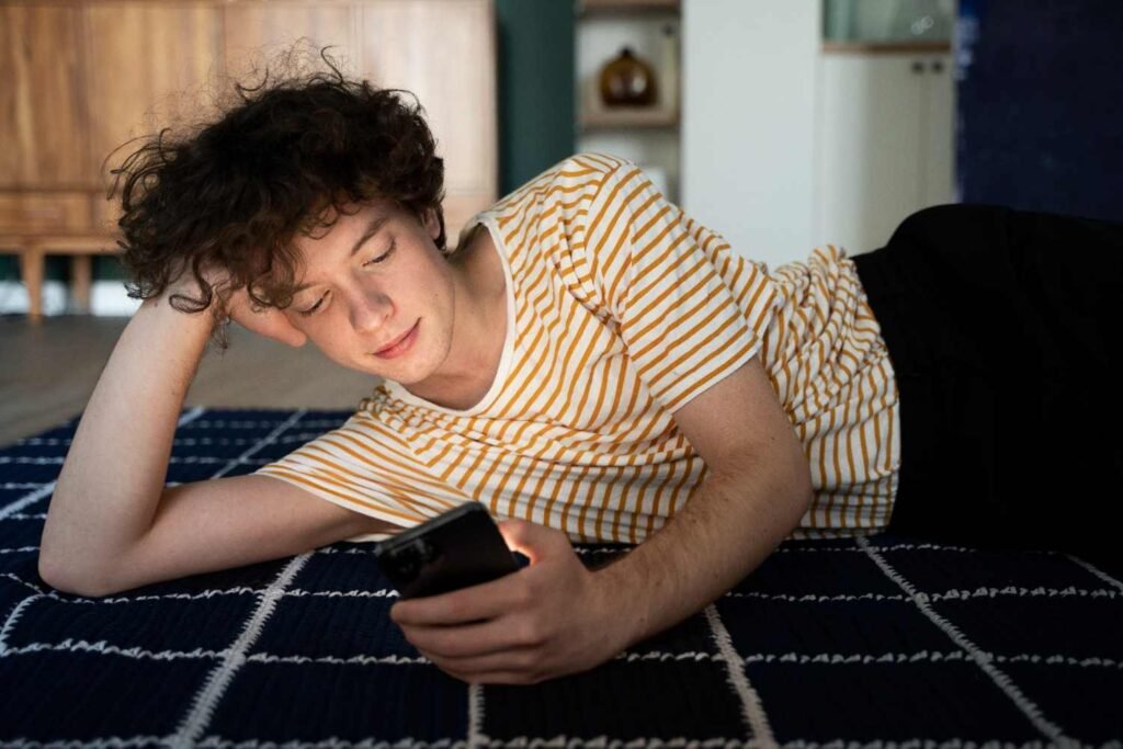Ways to Rest Without Scrolling Your Phone